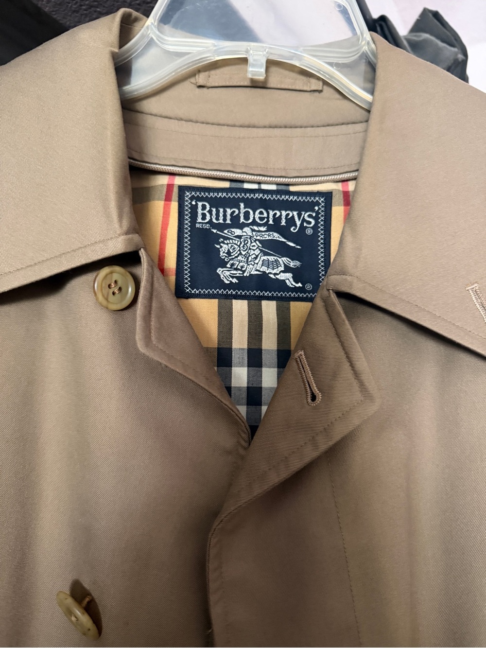 Burberry Tan Trench Coat with Signature Check Lining - Picture 2 of 14